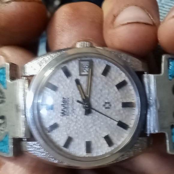 Vintage Wyler watch with Harley Davidson band - Picture 3 of 5